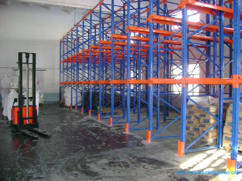 HZ-798型通廊式貨架 通廊式倉(cāng)庫(kù)貨架應(yīng)用案例